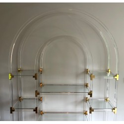Étagère en Lucite, Métal Doré et Verre de Charles Hollis Jones, Travail Américain, Vers 1970