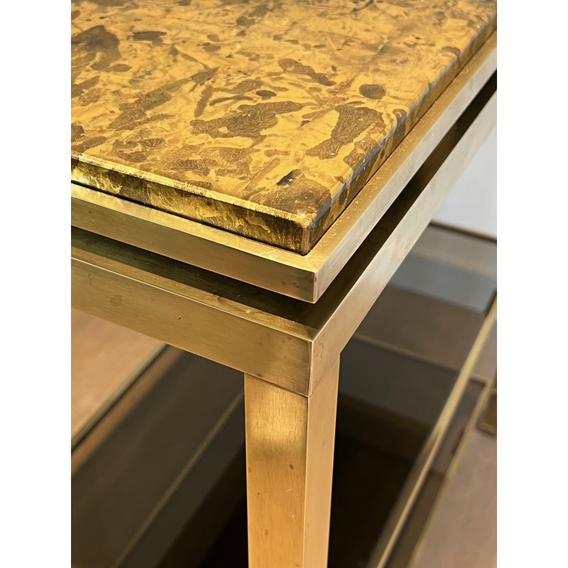 Console en Laiton de Guy Lefèvre pour la Maison Jansen, Étagères en Verre Fumé et Plateau Doré Façon Marbre, Vers 1970