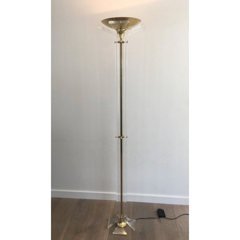 Rare Lampadaire en Laiton Doré et Plexiglass, Travail Italien, vers 1970 | Maison BARROIS