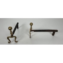 Paire de Chenets en Bronze de Style Néoclassique, Travail Français, Vers 1920