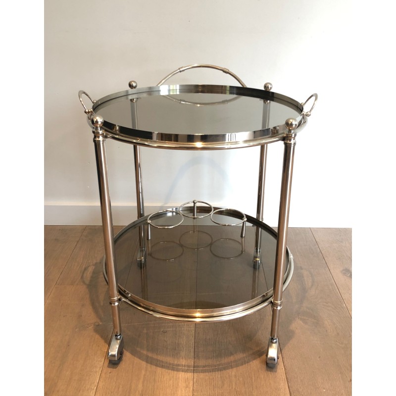 Table Roulante Ronde en Métal Argenté à Plateaux de Verre Fumé, Travail Français, Vers 1970