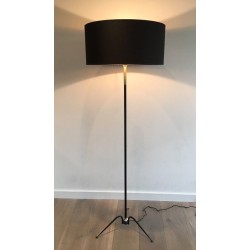 Lampadaire en Métal Laqué Noir et Laiton, Travail Français, vers 1950 | Maison BARROIS