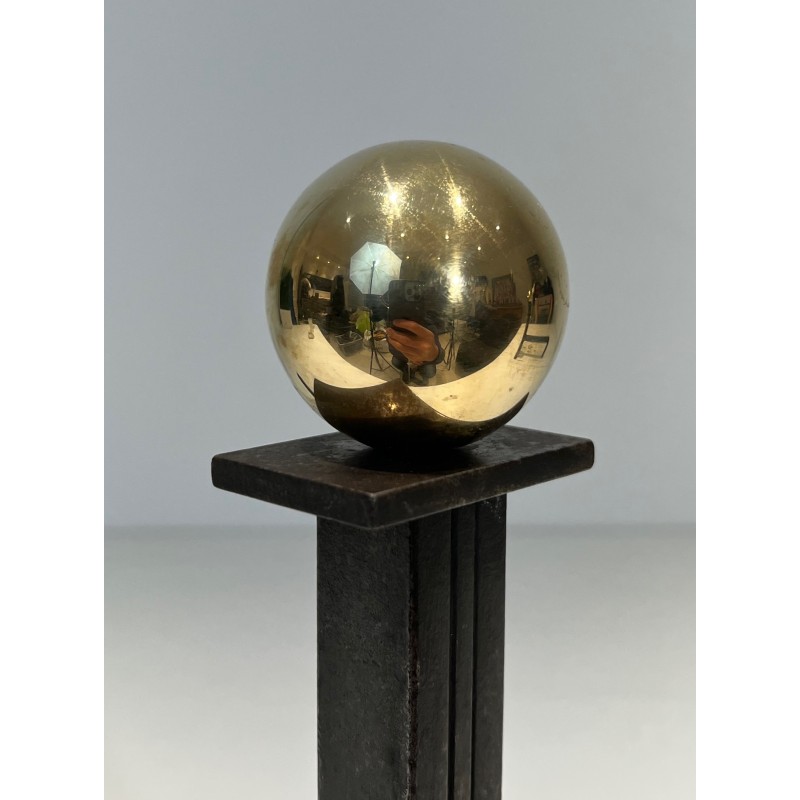 Paire de Chenets Modernistes en Acier, Laiton et Fer Forgé, Travail Français dans le Goût de Jacques Adnet, Vers 1940