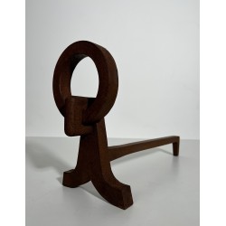 Paire de Chenets Modernistes en Fer Forgé, Travail Français dans le Goût de Jacques Adnet, Vers 1950