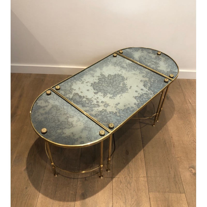 Table Basse Tripartite en Laiton et Miroirs Églomisés de la Maison Baguès, Travail Français, Vers 1940