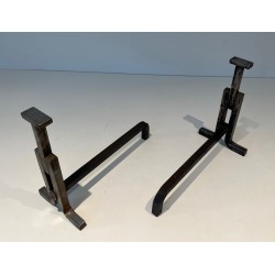 Paire de Chenets Modernistes en Fonte et Fer Forgé, Travail Français, Vers 1950