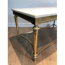 Table Basse Néoclassique en Laiton et Plateau de Marbre Blanc de Carrare, dans le Goût de la Maison Ramsay, Vers 1940