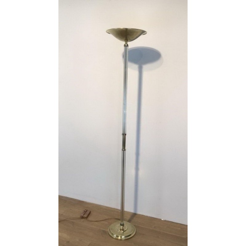Beau Lampadaire de parquet en Laiton et Plexiglass
