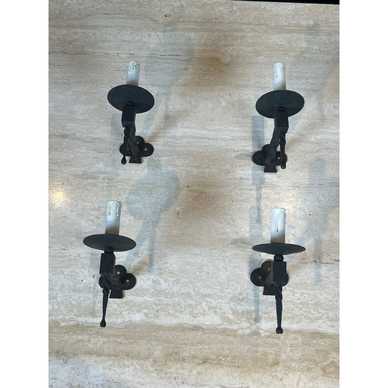 Suite de Quatre Appliques en Fer Forgé