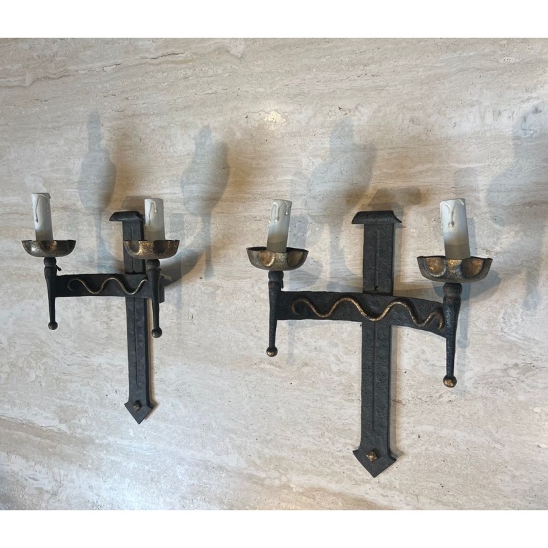 Paire d'Appliques en Fer Forgé au Blason à 2 Bras de Lumière