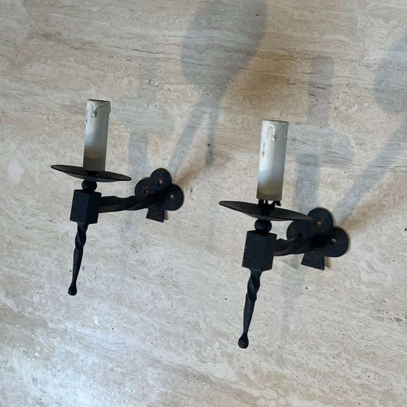 Suite de Quatre Appliques en Fer Forgé