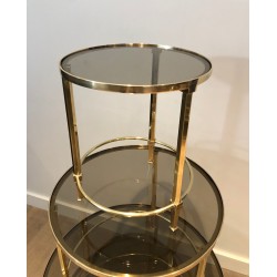 Suite de Trois Tables Gigognes Rondes en Laiton à Plateaux de Verre Fumé, Maison Ramsay, Vers 1940