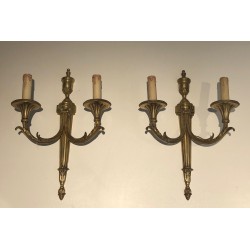 Importante Paire d'Appliques en Bronze de Style Louis XVI