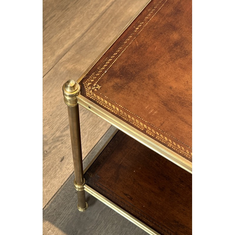 Importante Table Basse Néoclassique en Laiton à Deux Plateaux de Cuir, Maison Jansen, Vers 1940