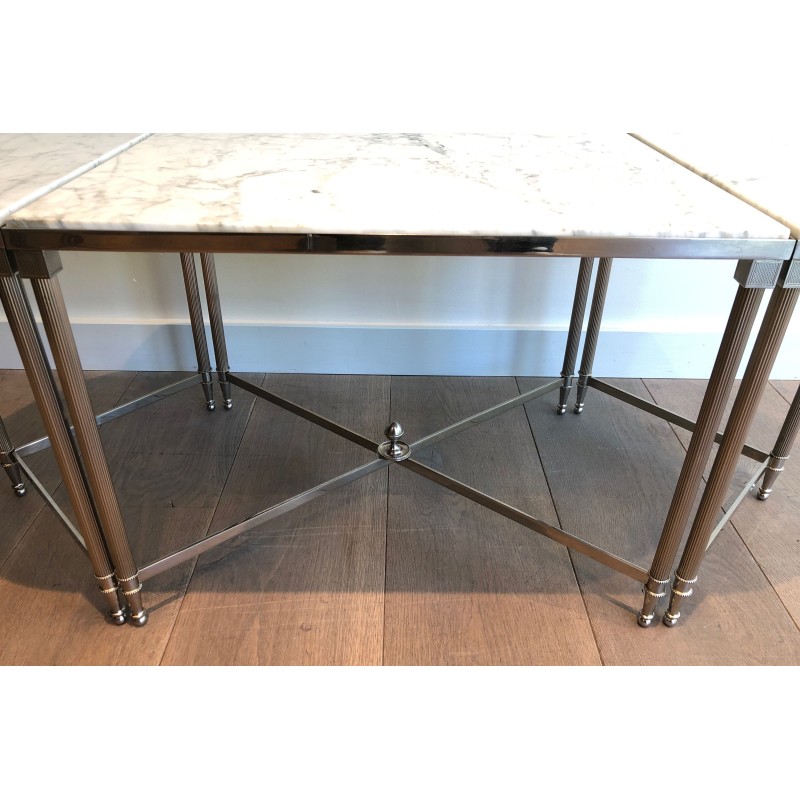 Table Basse Tripartite Néoclassique en Métal Argenté à Plateaux de Marbre de Carrare, Travail Français, Vers 1940