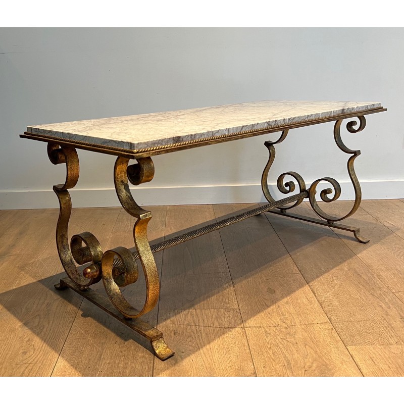 Table Basse en Fer Forgé Doré à Plateau de Marbre, Travail Français, Vers 1940
