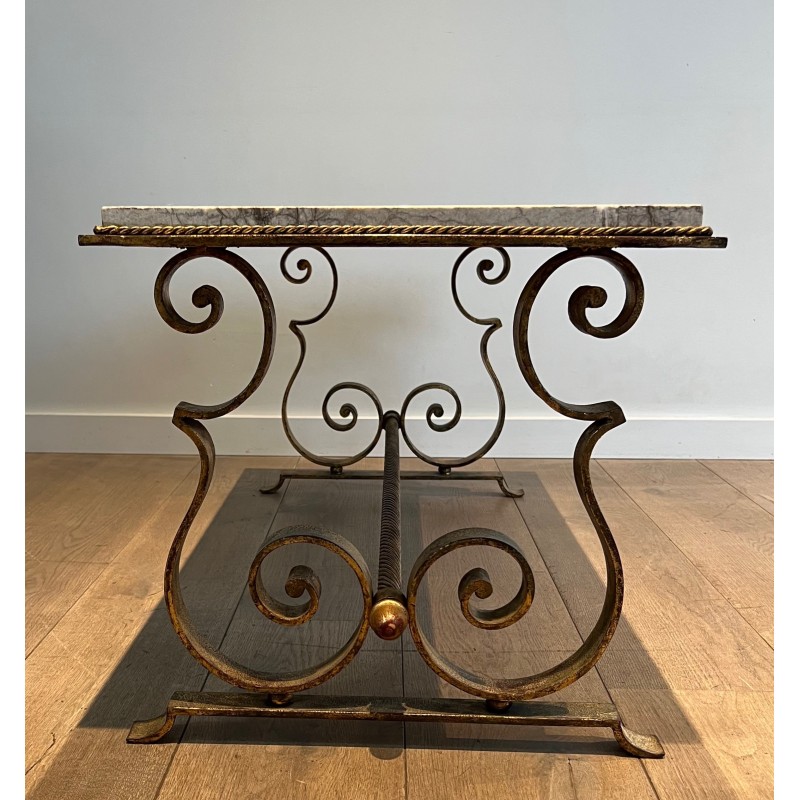 Table Basse en Fer Forgé Doré à Plateau de Marbre, Travail Français, Vers 1940