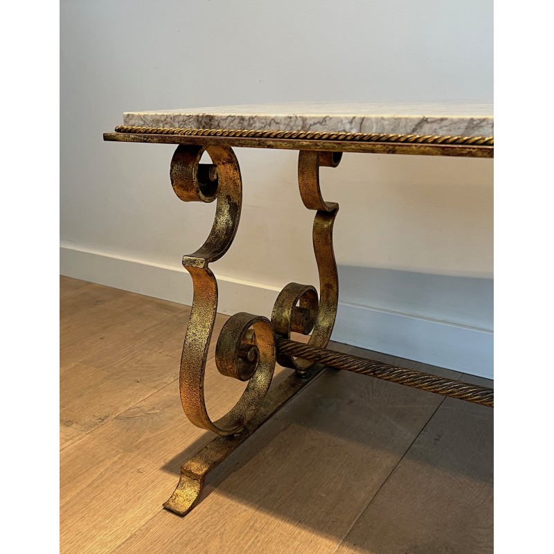 Table Basse en Fer Forgé Doré à Plateau de Marbre, Travail Français, Vers 1940