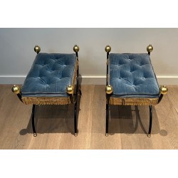 Paire de Tabourets Curules Néoclassiques en Métal Laqué Noir, Boules de Laiton et Velours, Travail Français, Vers 1950
