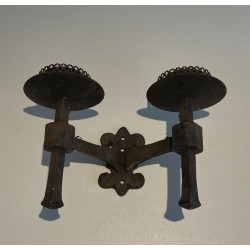 Paire d'Appliques en Fer Forgé à 2 Bras de Lumière de Style Gothique