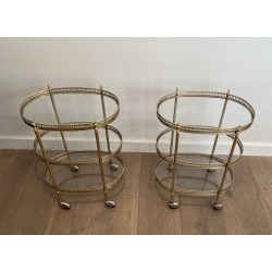 Paire de Tables Roulantes Ovales de Style Néoclassique en Laiton dans le Goût de la Maison Jansen
