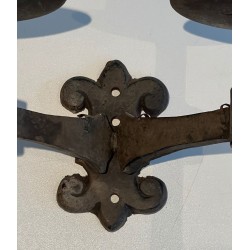 Paire d'Appliques en Fer Forgé à 2 Bras de Lumière de Style Gothique
