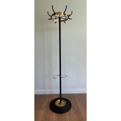 Porte-Manteau en Métal Laqué Noir et Laiton par Jacques Adnet, Travail Français, Vers 1950