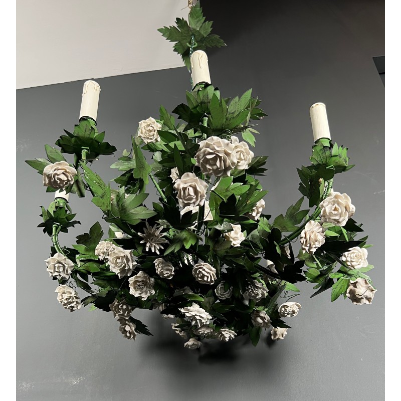 Important Lustre Feuillage à Huit Bras de Lumière en Tôle Peinte et Fleurs de Porcelaine, Travail Français, Vers 1970