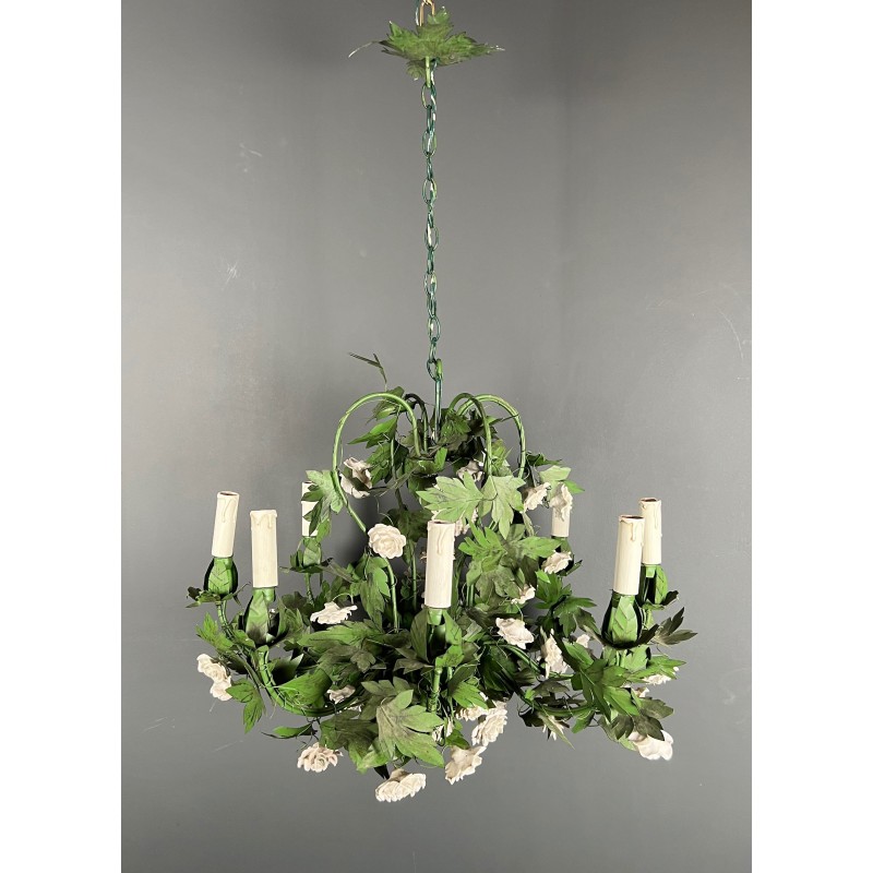 Important Eight-Arm Foliage Chandelier in Painted Sheet Metal and Porcelain Flowers, French Work, Circa 1970