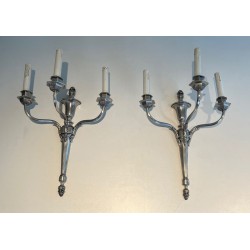 Paire d'Importantes Appliques de Style Louis XVI en Métal Argenté à 3 Bras de Lumière