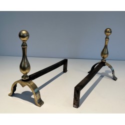Paire de Chenets de Style Néoclassique en Bronze, Travail Français, Vers 1920