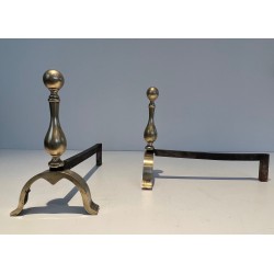 Paire de Chenets de Style Néoclassique en Bronze, Travail Français, Vers 1920