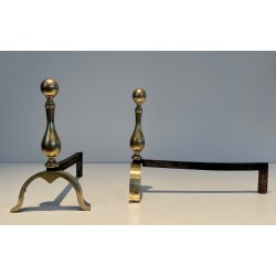 Paire de Chenets de Style Néoclassique en Bronze, Travail Français, Vers 1920