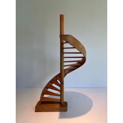 Escalier de Maîtrise en Sapin