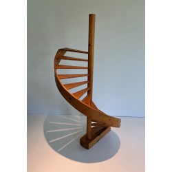 Escalier de Maîtrise en Sapin