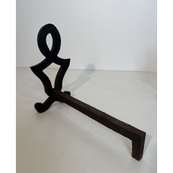 Paire de Chenets Modernistes en Fonte et Fer Forgé par Raymond Subes, Travail Français, Vers 1940