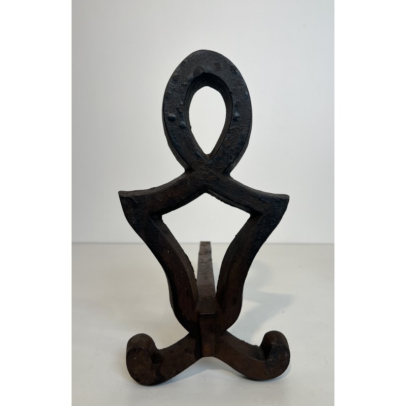 Paire de Chenets Modernistes en Fonte et Fer Forgé par Raymond Subes, Travail Français, Vers 1940