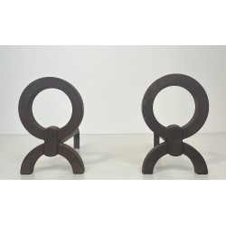 Paire de Chenets Modernistes en Fer Forgé, dans le Goût de Jacques Adnet, Travail Français, Vers 1950