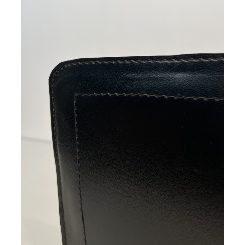 Porte-Revues en Cuir Noir et Métal Doré dans le goût de Jacques Adnet