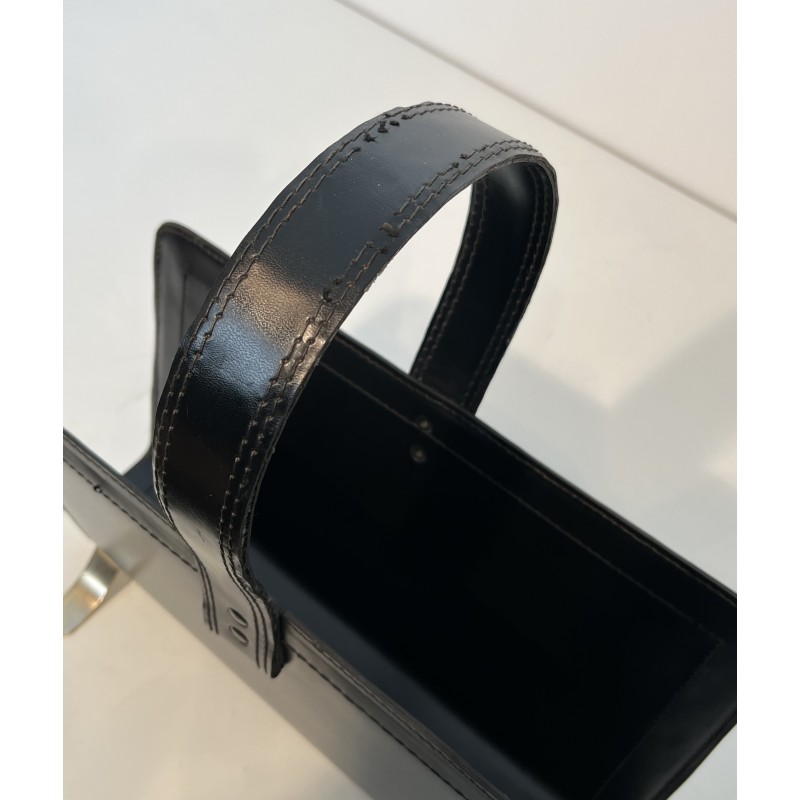 Porte-Revues en Cuir Noir et Métal Doré dans le goût de Jacques Adnet