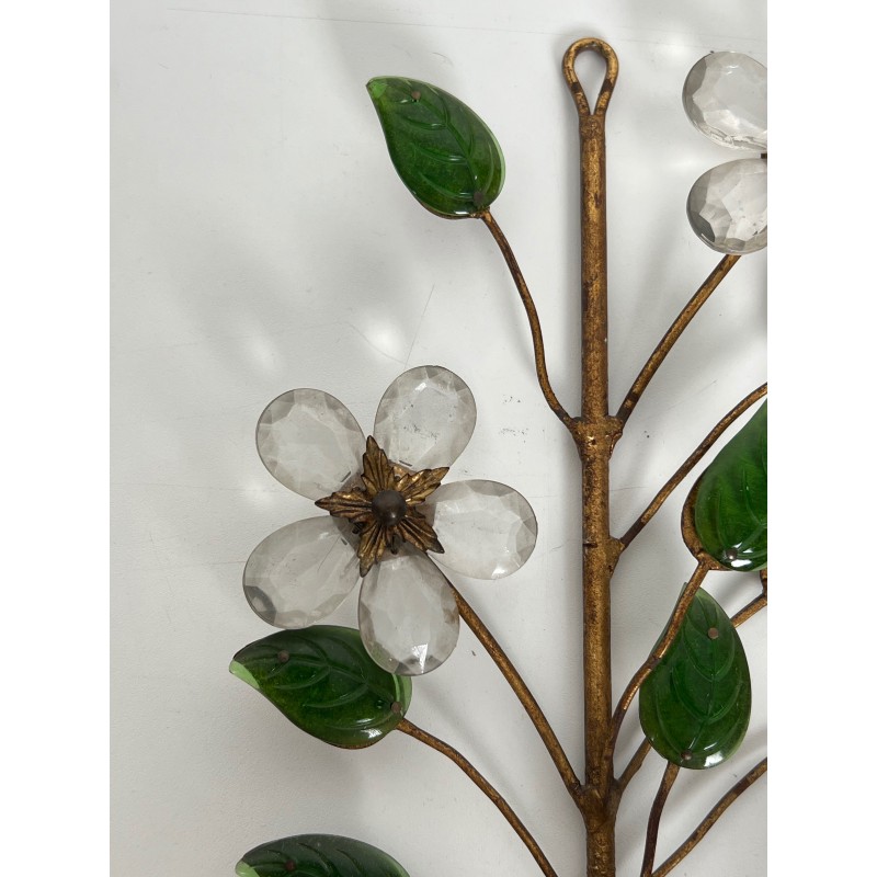 Pair of Gilt Metal and Cut Crystal Wall Sconces with Flowers and Leaves, Maison Baguès, Circa 1950