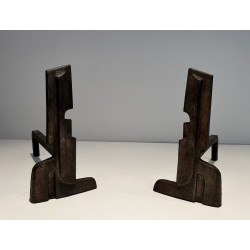 Paire de Chenets Modernistes en Fonte et Fer Forgé, Travail Français, Vers 1940