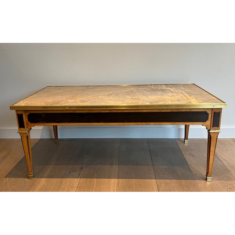 Table Basse de Style Néoclassique en Bois Patiné et Laiton à Plateau de Marbre, Travail Français, Vers 1940