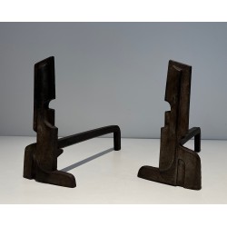 Paire de Chenets Modernistes en Fonte et Fer Forgé, Travail Français, Vers 1940