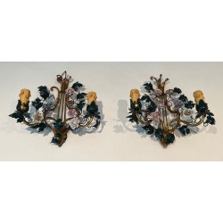 Paire d'Appliques Art Déco Bronze et Fleurs de Porcelaine | Travail Français, vers 1940