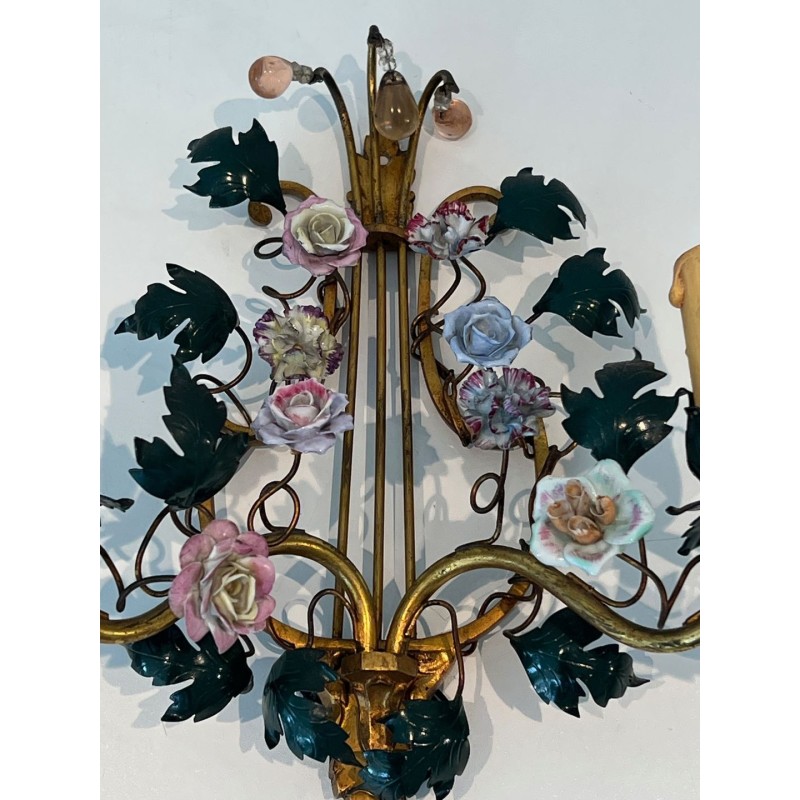 Paire d'Appliques en Bronze, Fer Patiné et Fleurs de Porcelaine