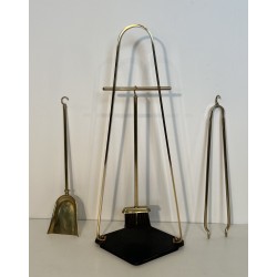 Nécessaire de Feu Design en Métal Laqué Noir et Laiton sur Pied, Travail Français, Vers 1970