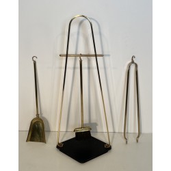 Nécessaire de Feu Design en Métal Laqué Noir et Laiton sur Pied, Travail Français, Vers 1970