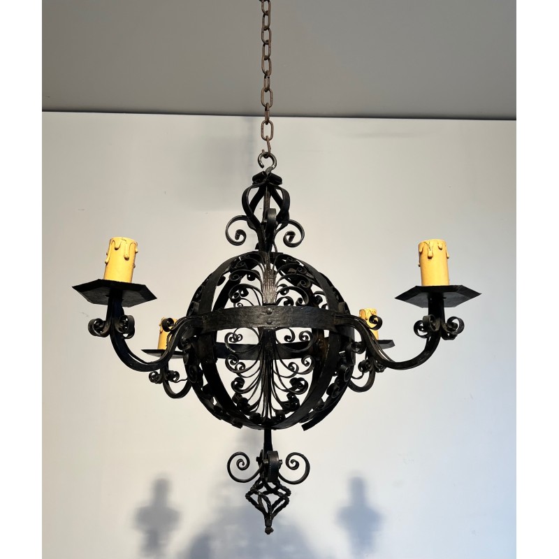 Lustre en Fer Forgé de Forme Boule à Quatre Bras de Lumières de Très Belle Qualité, Travail Français, Vers 1940