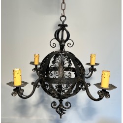 Lustre en Fer Forgé de Forme Boule à Quatre Bras de Lumières de Très Belle Qualité, Travail Français, Vers 1940